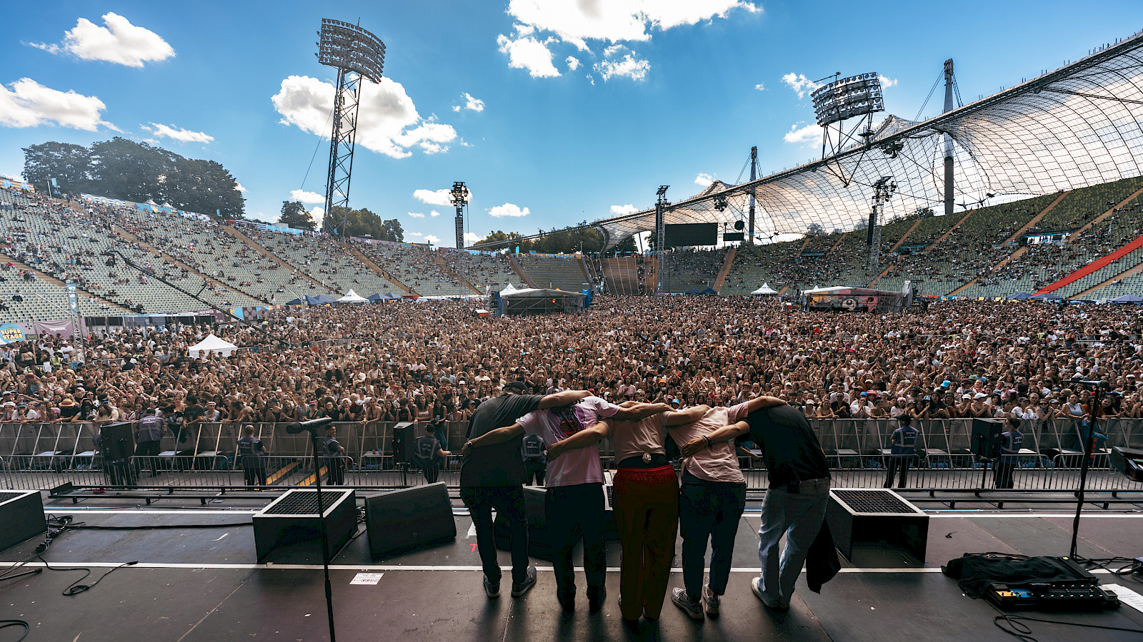JULI @ SUPERBLOOM FESTIVAL, MUNICH/GERMANY 2025 &copy; Luke B. Photography