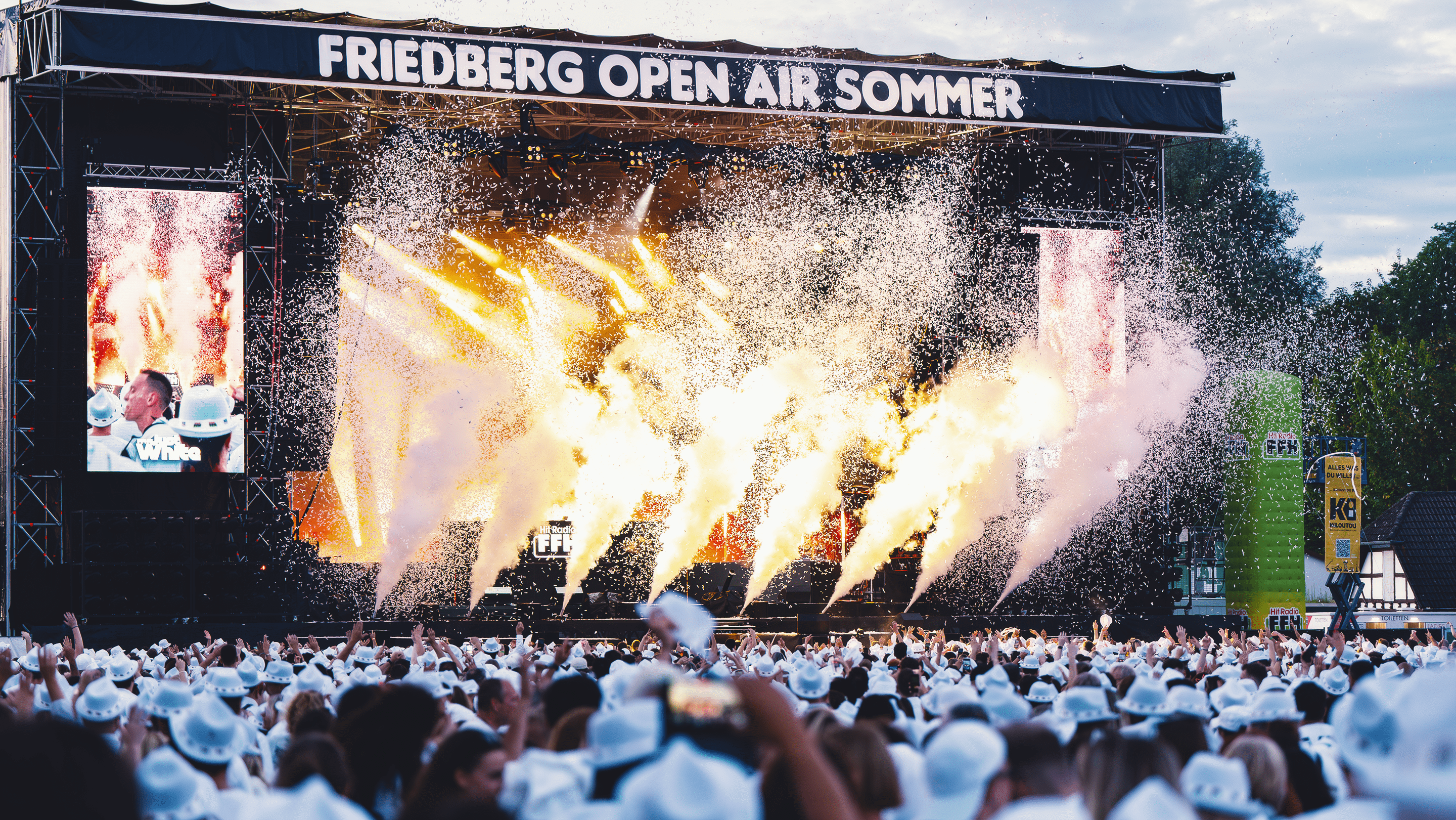 YOUNOTUS @ FFH JUST WHITE 2024, FRIEDBERG &copy; Luke B. Photography