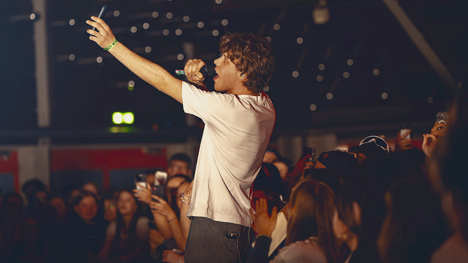 ZARTMANN - STADTHALLE, BAUNATAL &copy; Luke B. Photography