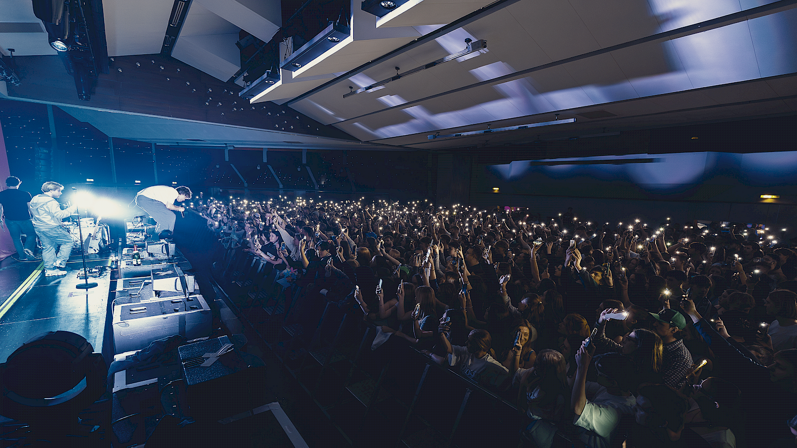 ZARTMANN - STADTHALLE, BAUNATAL &copy; Luke B. Photography