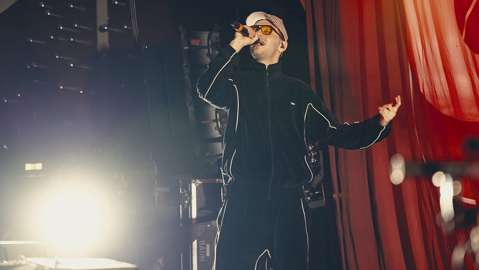 SAMPAGNE - STADTHALLE, BAUNATAL &copy; Luke B. Photography