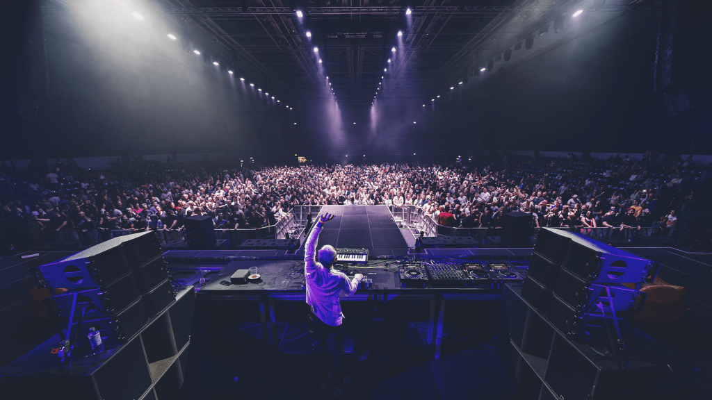 MORITZ HOFBAUER at BORIS BREJCHA IN CONCERT - HAMBURG © Luke B. Photography