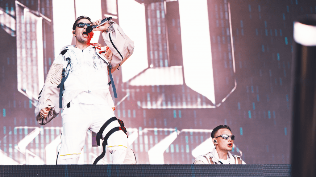 TWOCOLORS @ FFH JUST WHITE 2024, FRIEDBERG © Luke B. Photography