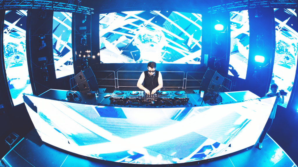 VIZE @ SUMMERBREAK FESTIVAL, GIEßEN © Luke B. Photography