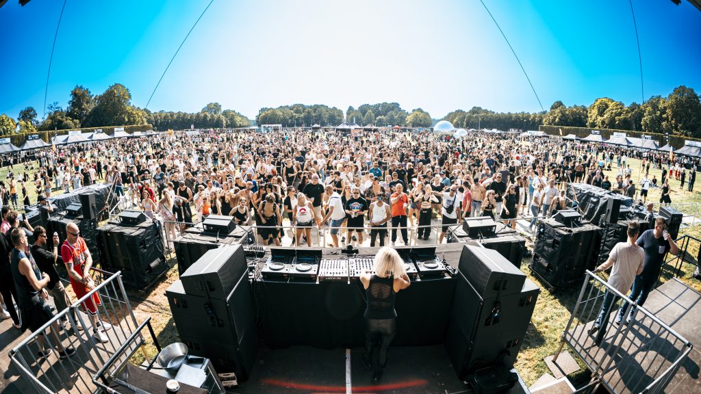 IDA ENGBERG at SOLA FESTIVAL / KASSEL / GERMANY 2024 © Luke B. Photography