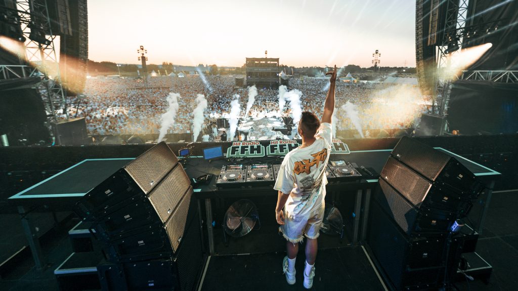 TOPIC @ FFH JUST WHITE 2025, HESSENTAG, BAD VILBEL © Luke B. Photography